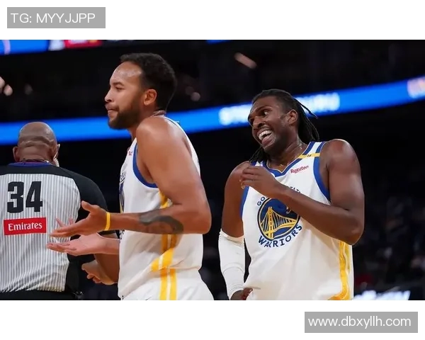 1月4日NBA精彩对决开拓者挑战勇士期待激烈碰撞与精彩表现 1月4日NBA精彩对决开拓者挑战勇士期待激烈碰撞与精彩表现