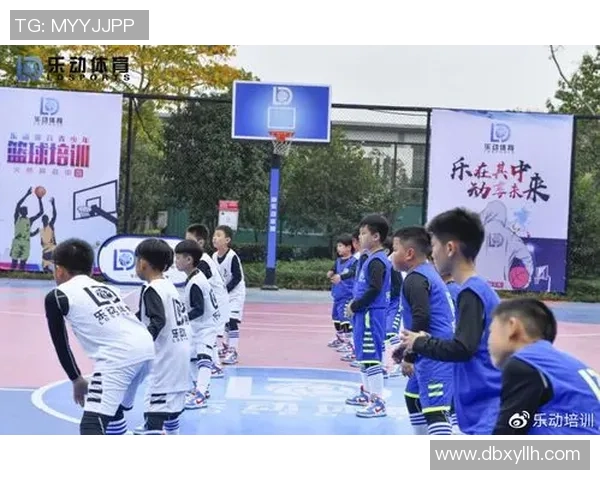 深圳篮球队荣登篮球节奏排行榜首位引领全联盟新风潮 深圳篮球队荣登篮球节奏排行榜首位引领全联盟新风潮